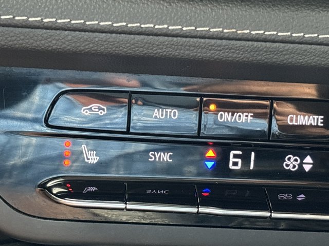 Used 2023 Buick Envision Preferred FWD image 34
