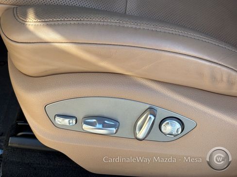 Used 2022 Porsche Macan image 21