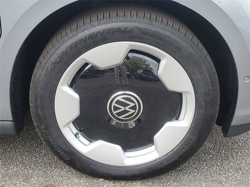 New 2025 Volkswagen ID. Buzz Pro S image 9