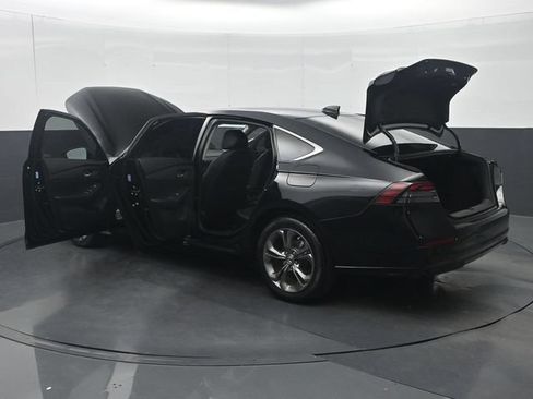Used 2023 Honda Accord EX-L image 39