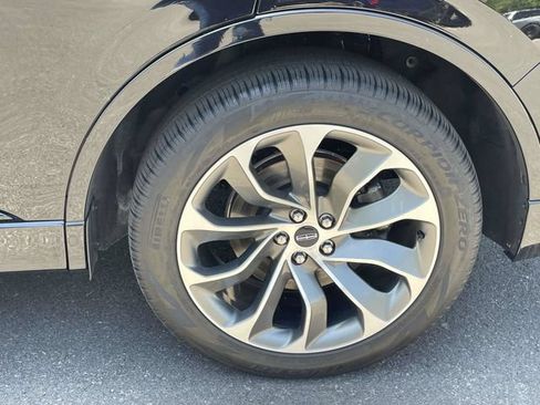 Used 2025 Lincoln Aviator AWD w/ Jet Appearance Package image 23