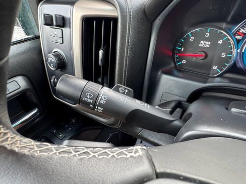 Used 2017 GMC Sierra 1500 Denali w/ Denali Ultimate Package AWD/4WD image 32