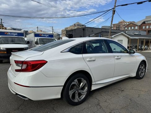 Used 2018 Honda Accord EX-L image 5