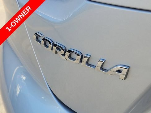 Used 2024 Toyota Corolla LE FWD image 9