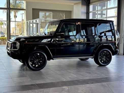 Used 2025 Mercedes-Benz G 550 image 8