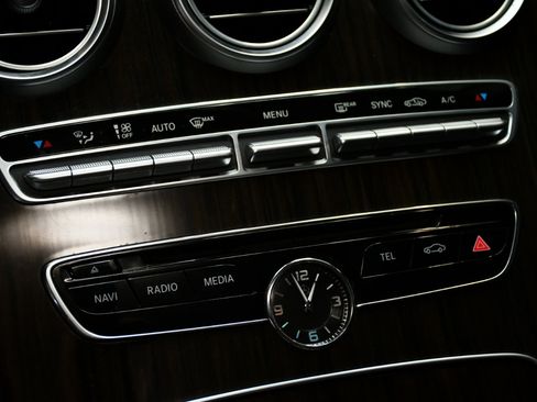 Used 2015 Mercedes-Benz C 300 Sedan w/ Premium 1 Package image 25