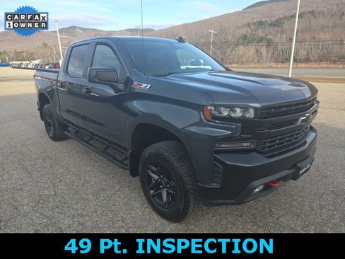 Used 2020 Chevrolet Silverado 1500 LT Trail Boss image 1