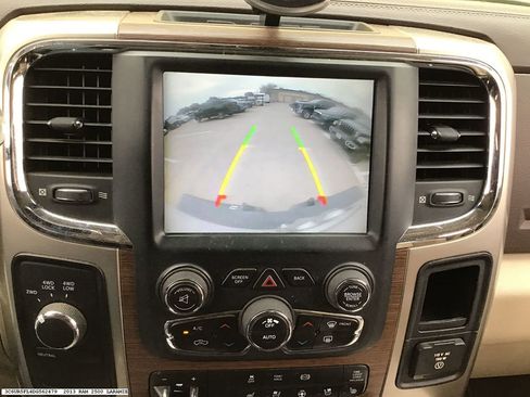 Used 2013 RAM 2500 Laramie image 9