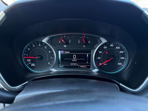 Used 2018 Chevrolet Equinox Premier image 27