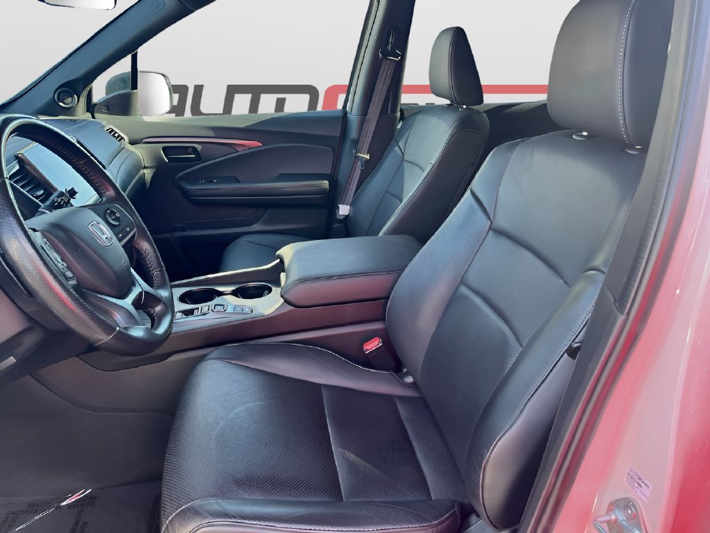 Used 2025 Honda Passport EX-L image 21