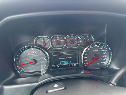 Used 2018 Chevrolet Silverado 1500 LT w/ All Star Edition image 44