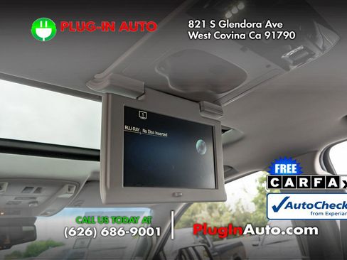 Used 2016 Cadillac Escalade Premium image 11