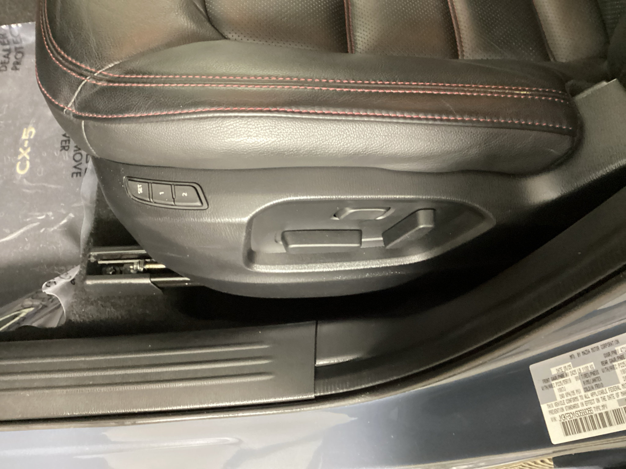 Used 2025 MAZDA CX-5 Carbon Edition AWD/4WD image 19