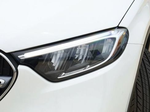 Certified 2025 Mercedes-Benz GLC 300 4MATIC image 8