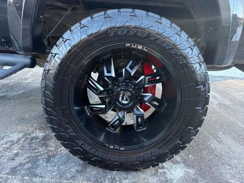 Used 2011 Ford F250 Lariat w/ Lariat Ultimate Pkg image 19