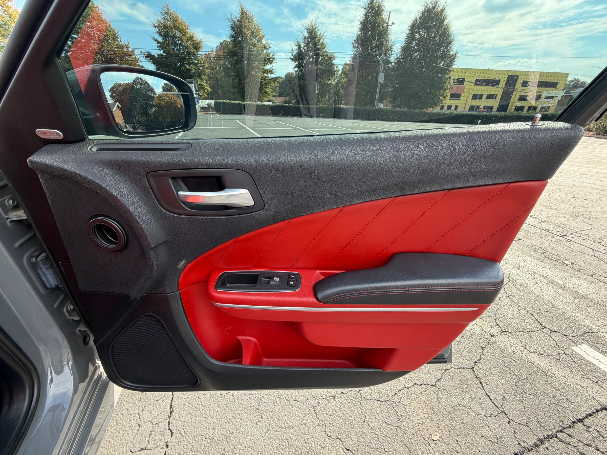 Used 2018 Dodge Charger R/T Scat Pack w/ Dynamics Package RWD image 23