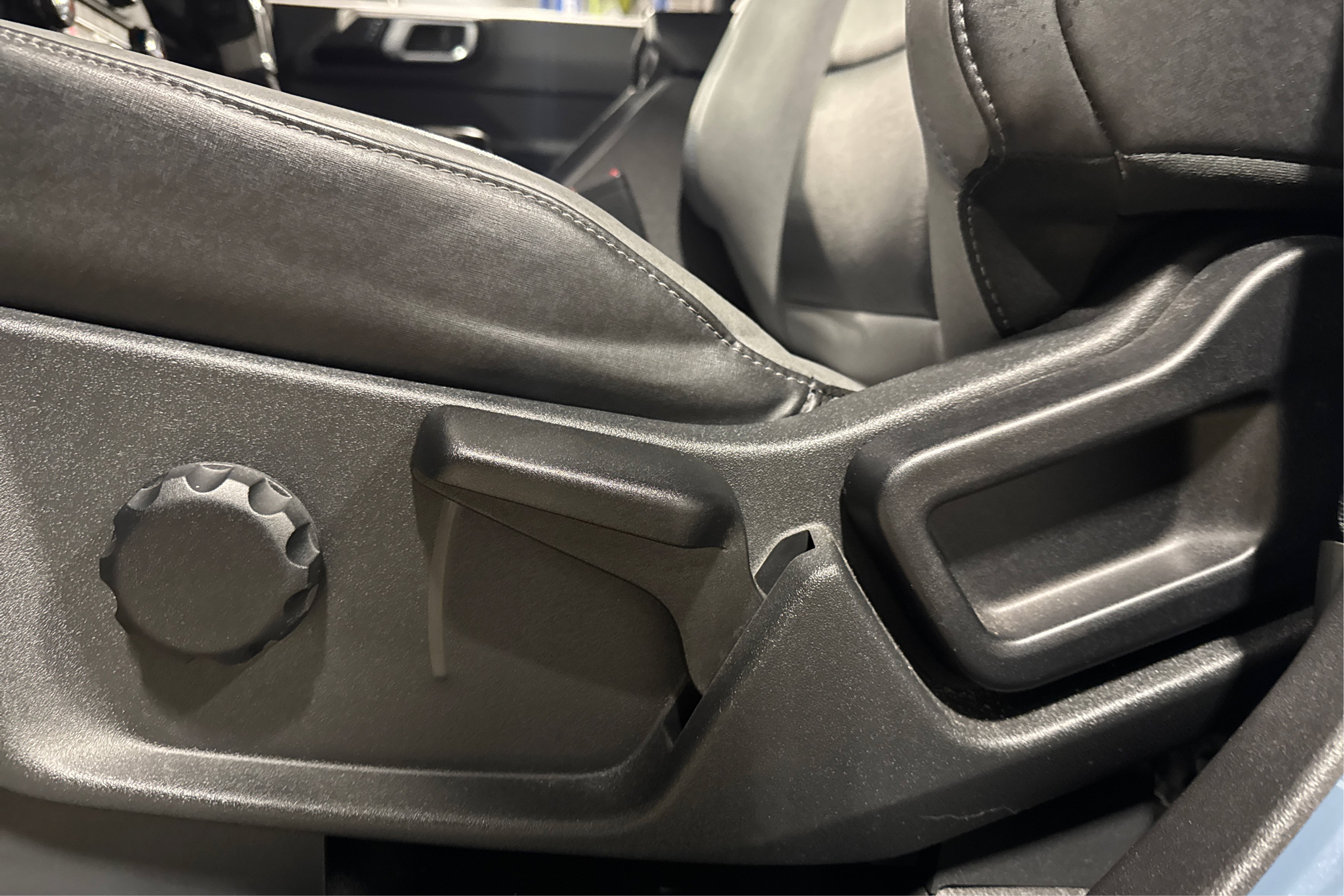 Used 2023 Ford Bronco Black Diamond AWD/4WD image 17