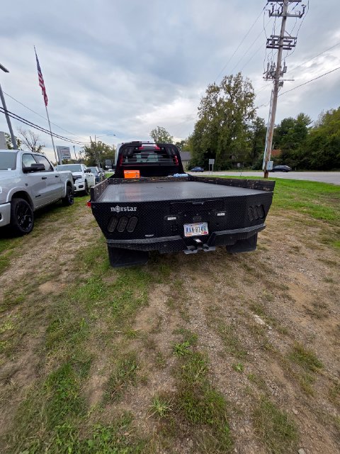 Used 2026 RAM 3500 Tradesman w/ Chrome Appearance Group A AWD/4WD image 3