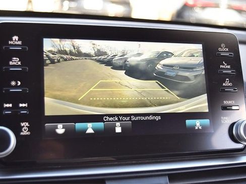 Used 2020 Honda Accord EX image 13