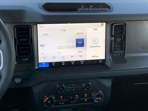 New 2025 Ford Bronco 4-Door image 6