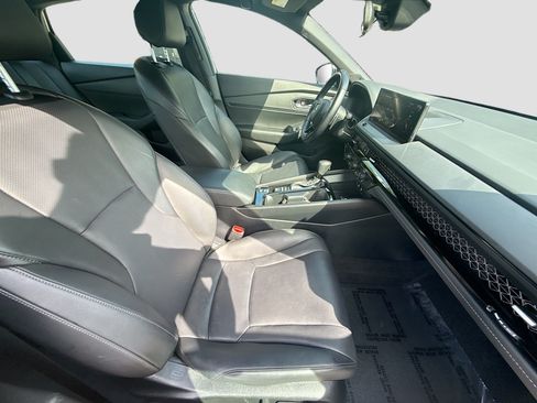 Certified 2025 Honda Accord Sport image 31
