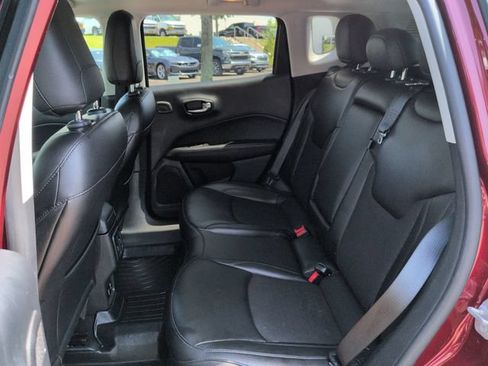 Used 2021 Jeep Compass Latitude w/ Sun and Sound Group AWD/4WD image 27