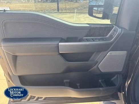 New 2025 Ford F250 Lariat w/ Lariat Ultimate Package image 10