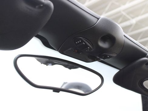 Used 2005 Porsche Boxster image 20