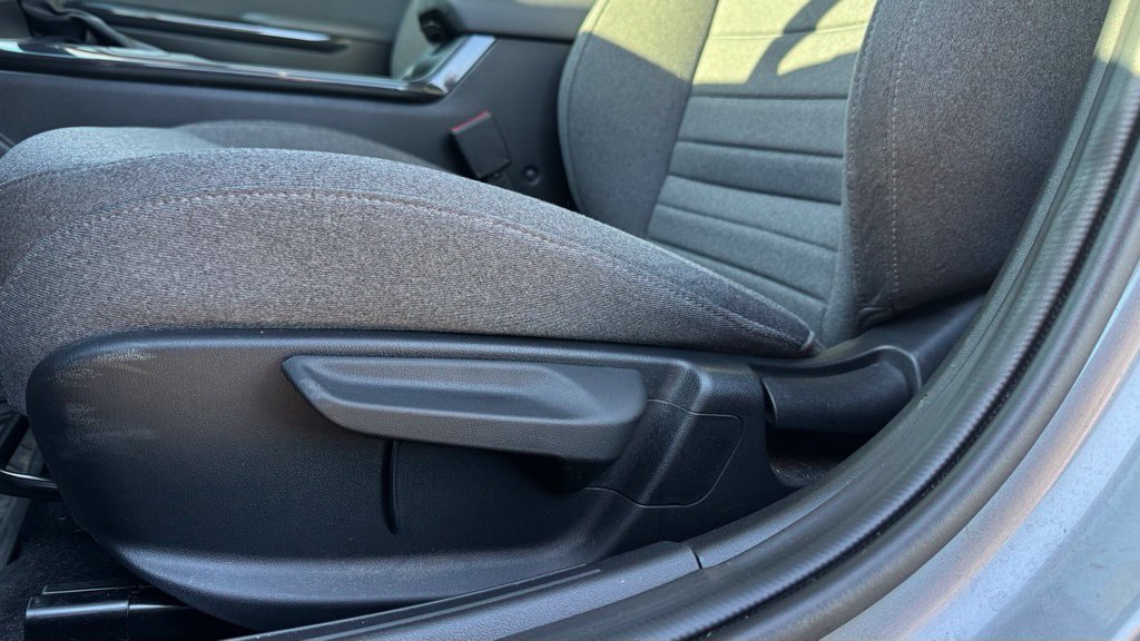 Certified 2025 Kia K4 EX FWD image 10
