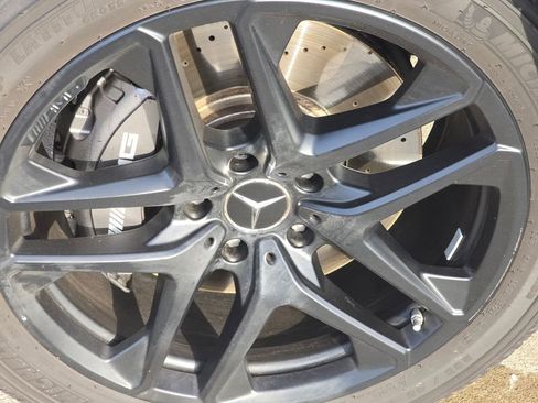 Certified 2022 Mercedes-Benz G 63 AMG 4MATIC image 19