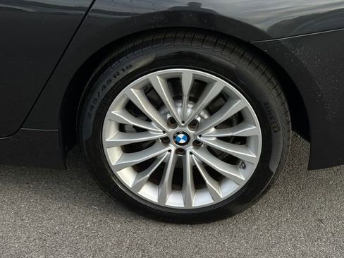 Used 2022 BMW 530i xDrive 530i xDrive w/ Luxury Seating Package image 9