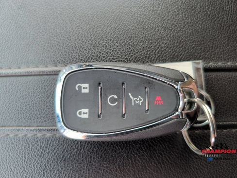 Used 2019 Chevrolet Blazer LT FWD image 35