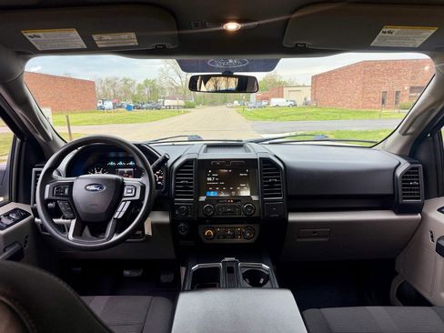 Used 2017 Ford F150 XL w/ Equipment Group 101A Mid image 33