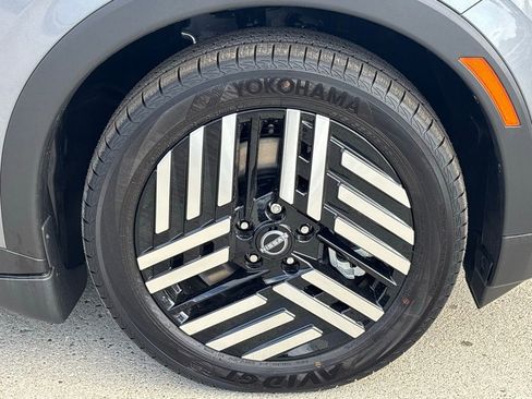 New 2026 Nissan Leaf SV+ FWD image 26