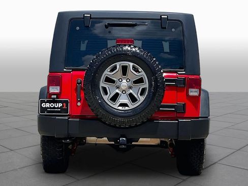 Used 2014 Jeep Wrangler Rubicon w/ Power Convenience Group AWD/4WD image 6