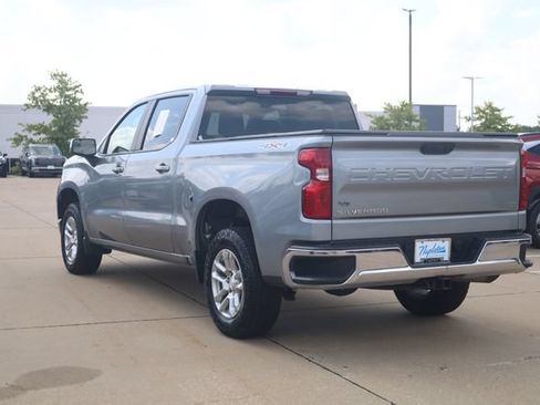 Used 2024 Chevrolet Silverado 1500 LT AWD/4WD image 7