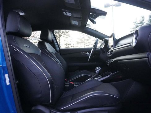 Used 2023 Kia Forte GT-Line w/ GT-Line Technology Package image 29