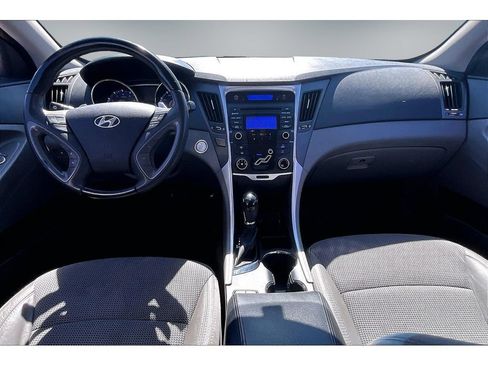 Used 2013 Hyundai Sonata SE FWD image 7