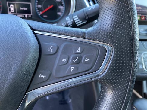 Used 2021 Chevrolet Malibu LT FWD image 15
