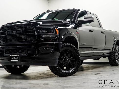 Used 2023 RAM 2500 Limited image 1