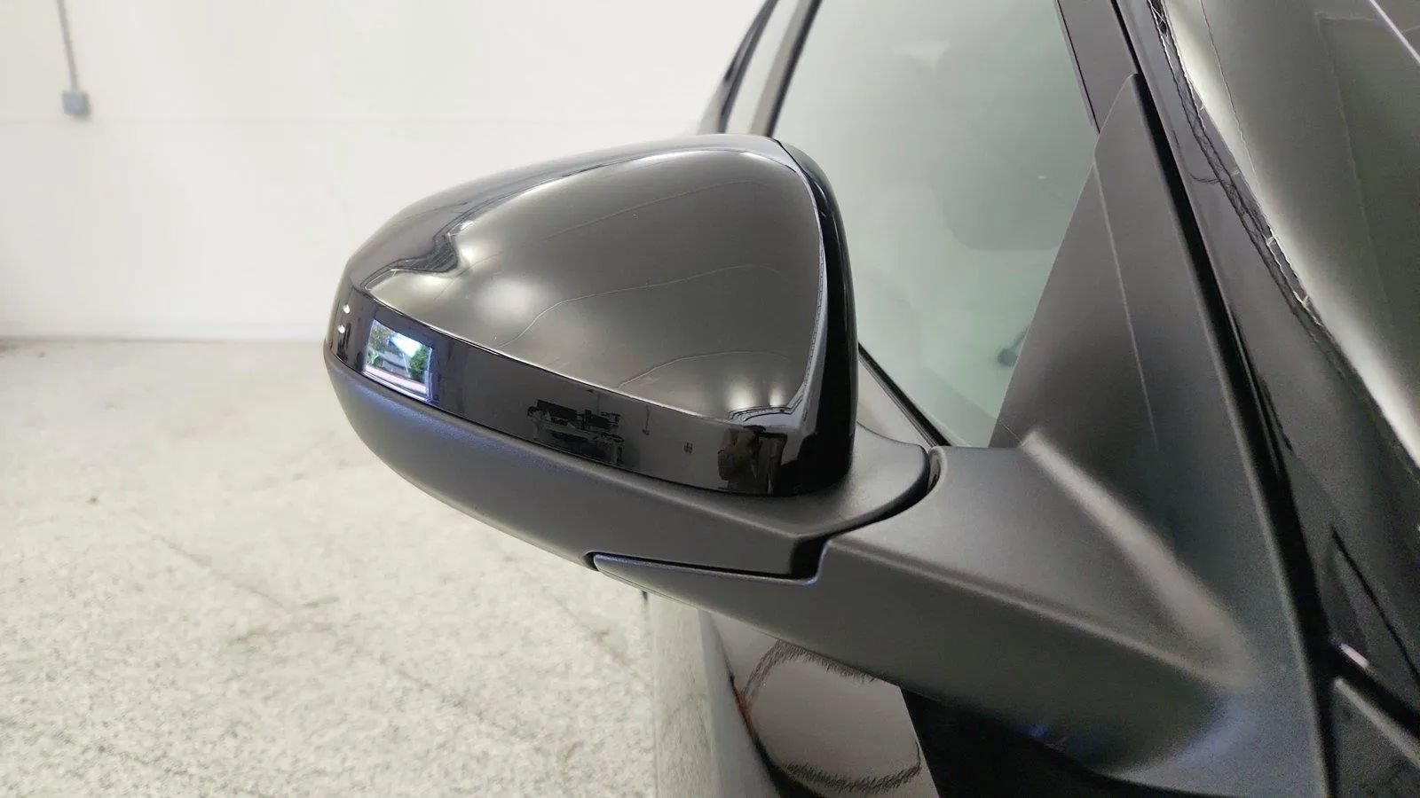 Used 2024 Chevrolet Trax RS w/ Driver Confidence Package FWD image 35