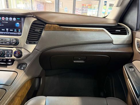 Used 2019 GMC Yukon Denali w/ Open Road Package AWD/4WD image 15