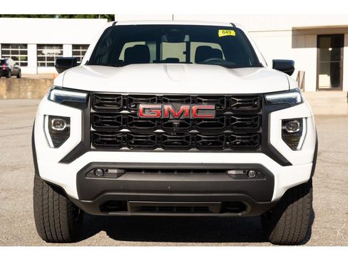 New 2026 GMC Canyon Elevation w/ Convenience Package AWD/4WD image 3
