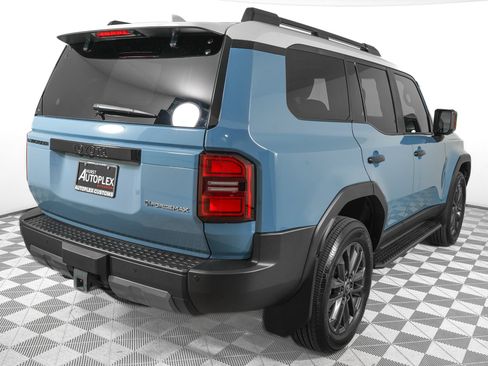 Used 2025 Toyota Land Cruiser w/ Premium Package AWD/4WD image 4