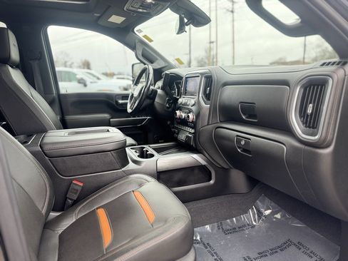 Used 2020 GMC Sierra 2500 AT4 w/ Technology Package image 10