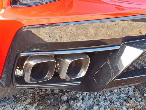 Used 2021 Chevrolet Corvette Stingray Coupe w/ Z51 Performance Package image 7