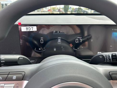 New 2026 Hyundai Kona SE image 17