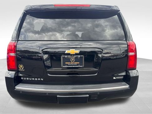 Used 2017 Chevrolet Suburban Premier AWD/4WD image 8