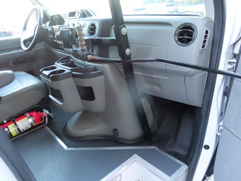 Used 2013 Ford E-150 and Econoline 150 w/ PWR Group RWD image 14
