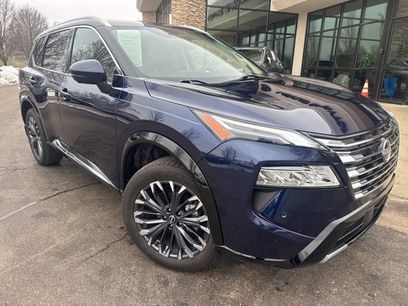 Used 2024 Nissan Rogue Platinum w/ Platinum Premium Package